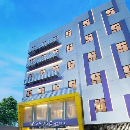 Verse Lite Hotel Gajah Mada Yakarta Exterior foto